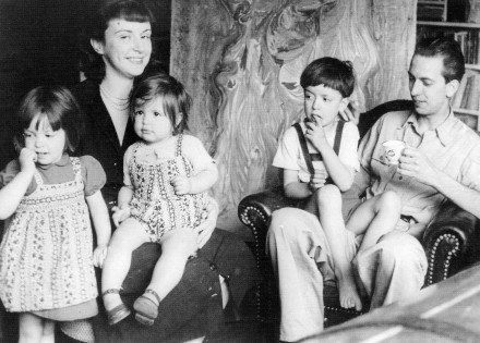 Constant and his first wife Matie van Domselaer with their three children Martha, Olga and Victor in Copenhagen, 1949, J.Th. Peters